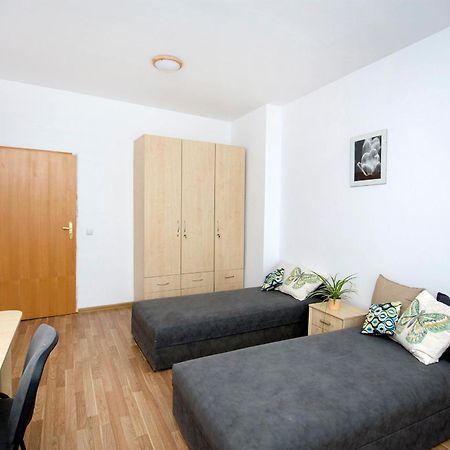 Akademikus Torun Hostel Εξωτερικό φωτογραφία
