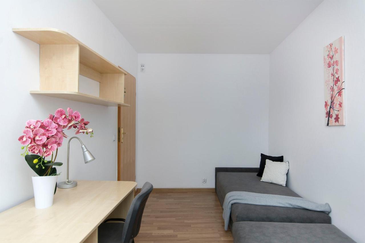 Akademikus Torun Hostel Εξωτερικό φωτογραφία