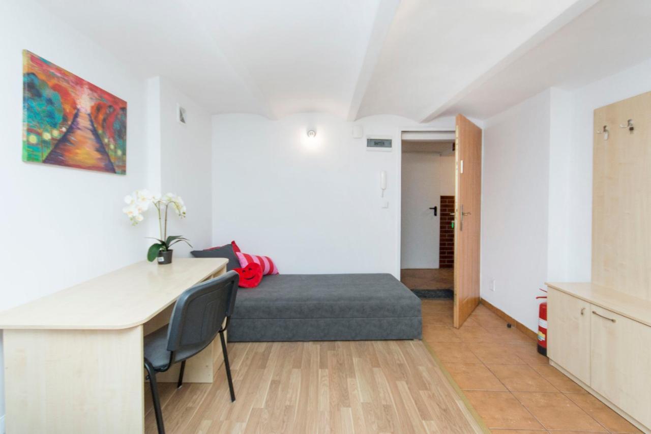 Akademikus Torun Hostel Εξωτερικό φωτογραφία